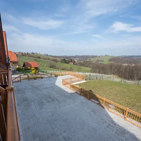 Anivina -